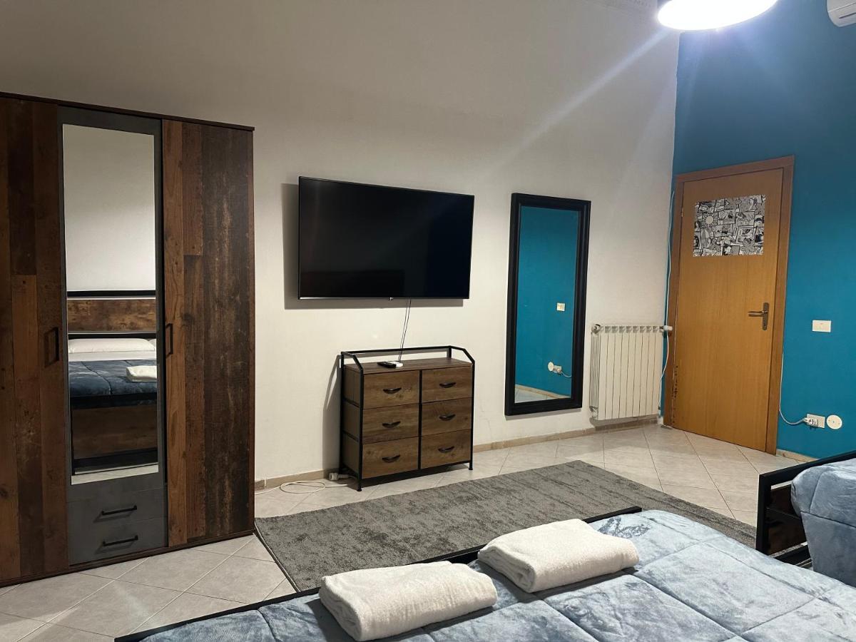 Kobe'S Apartment Rome Exterior photo